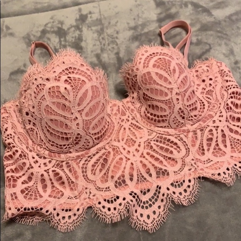 Victoria Secret Bralette 34B - Picture 2 of 5